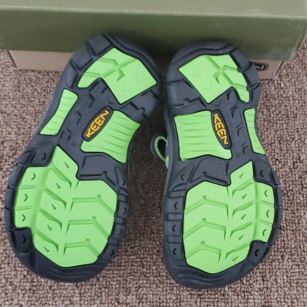 Keen Newport H2 Watershoes Racer Grey NIB - Picture 5 of 6